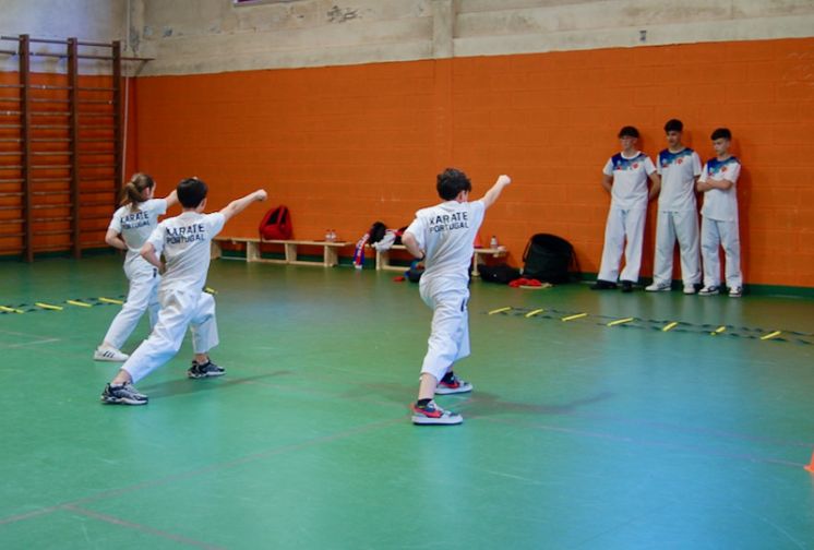 Atividades de Formação e Desenvolvimento - Ação de Sensibilização para alunos do 2.º e 3.º Ciclo